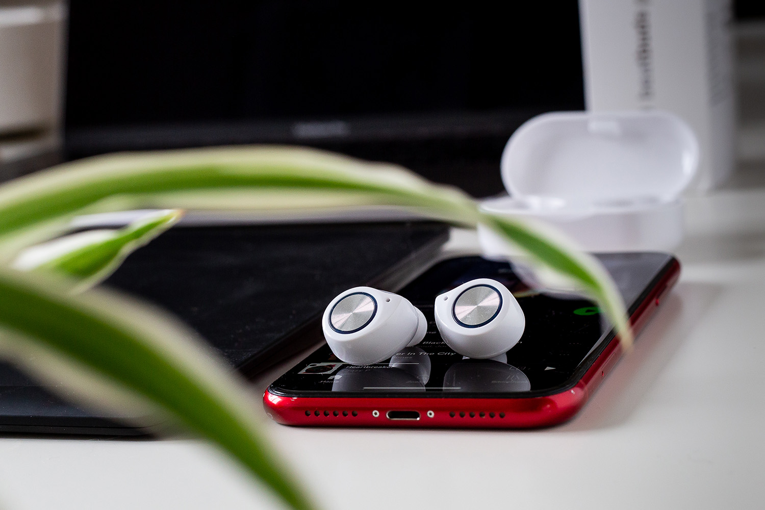 BeatBuds X1 Kopfhörer im Einsatz